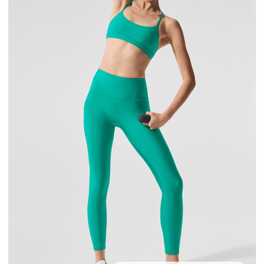 ALO Yoga Spruce Green Airlift set XS/S